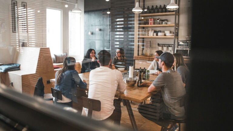 The New Digital Platform Trends Defining Scalable Growth